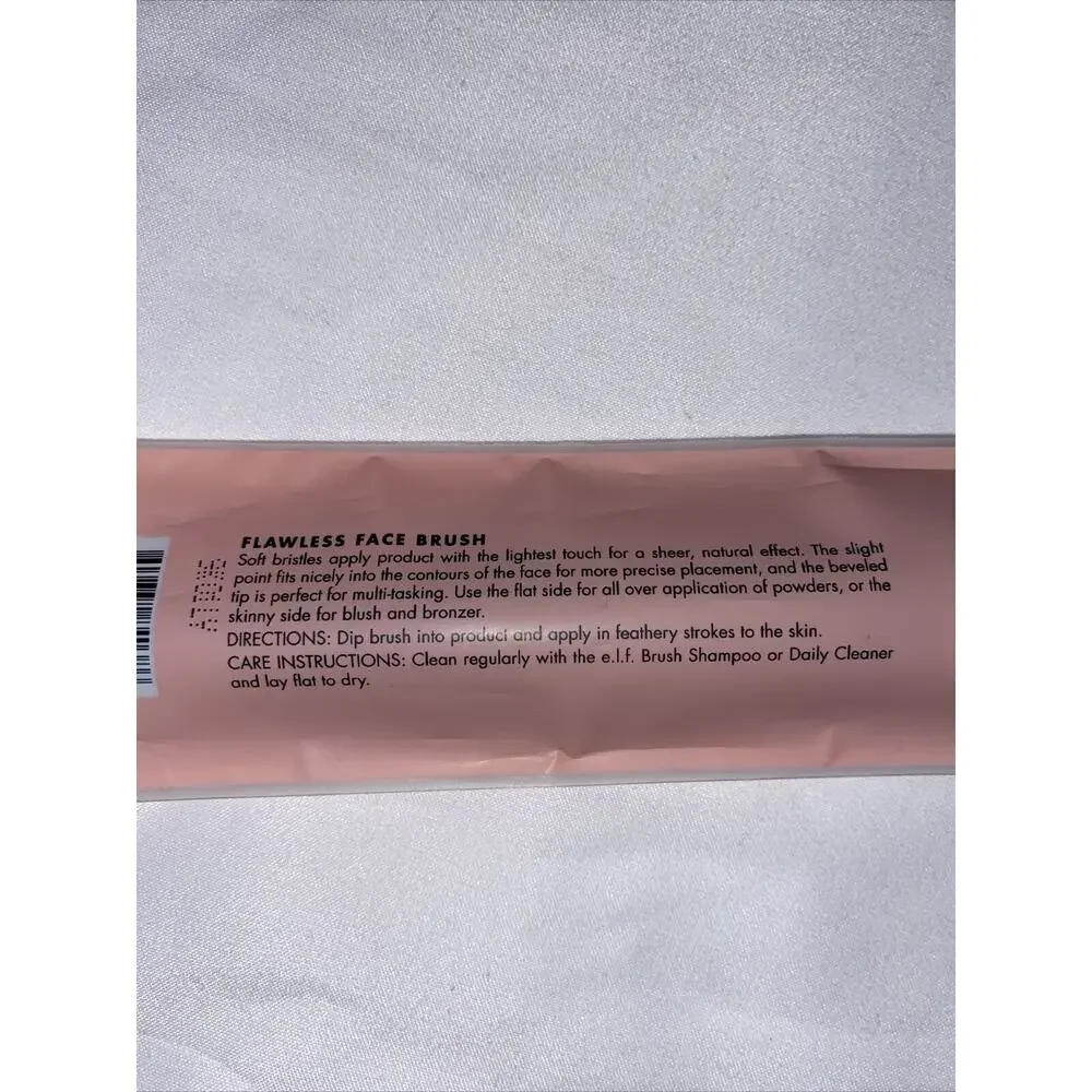 e.l.f. Flawless Face Brush Cruelty Free and Vegan for Women - 1 Pc Brush